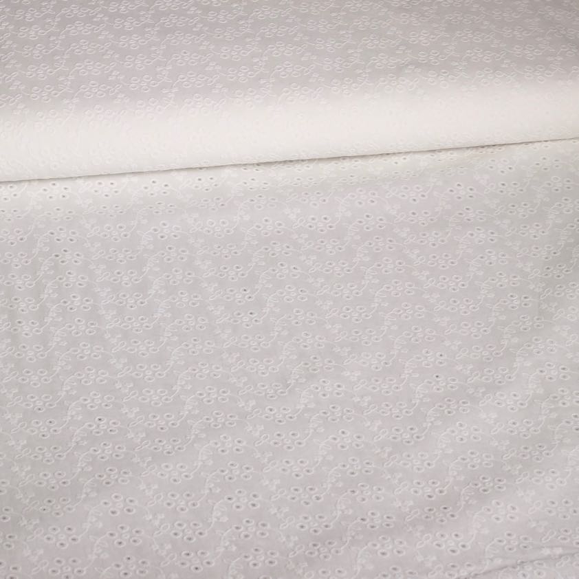 Swiss Broderie Stoff off white ecru