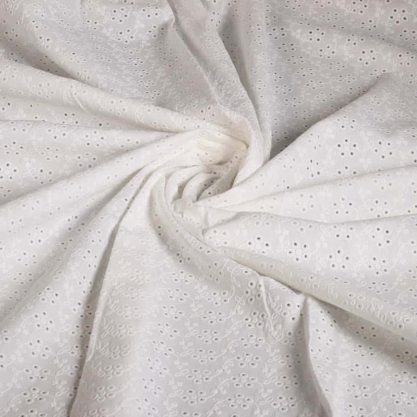 Swiss Broderie Stoff off white ecru