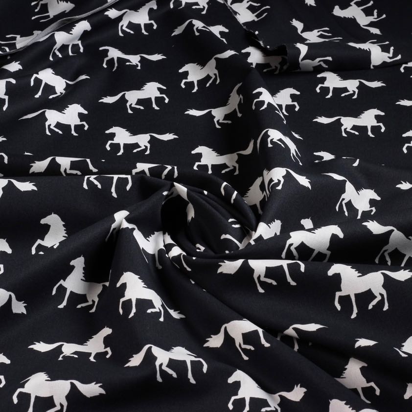 Poplin-Stoff Pferde schwarz-weiß