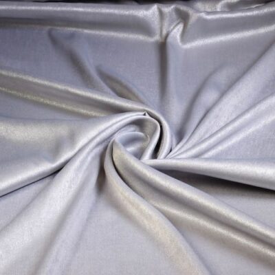 Metallic-Stoff silber
